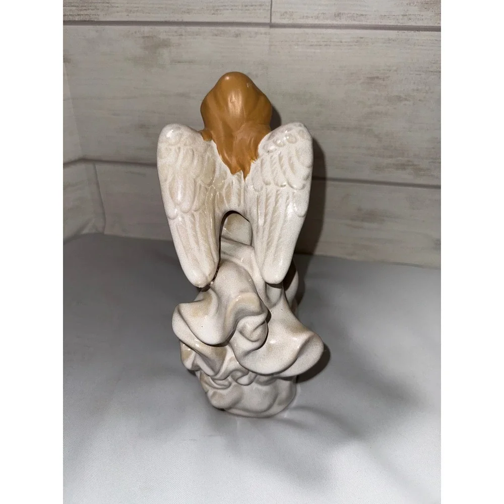 Yankee Candle Ceramic Angel Tealight Holder Dove Figurine Cream Tan 7.5‎ Inch